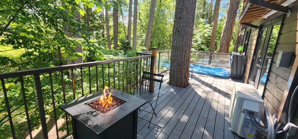 المنطقة المحيطة بالمنشأة