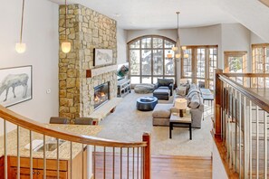 Smart TV, fireplace, video games, music library - Ski In Out Luxury Villa 456 I Private Hot Tub I Great Views I Best Price I Discounted Attractions (Winter Park)