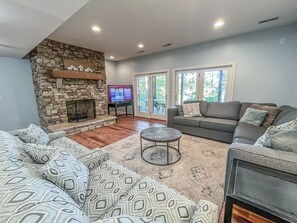 Smart TV, fireplace, table football, ping pong