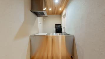 Apartment | Private kitchen | Full-sized fridge, microwave, stovetop, electric kettle