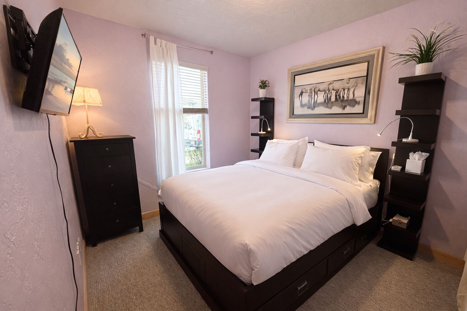 3 habitaciones, tabla de planchar con plancha y wifi gratis 