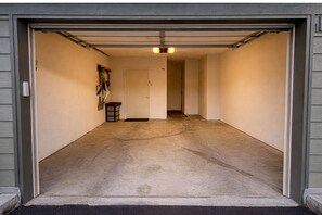 Interior - Walk to shops | Garage | Great Location (Park City)