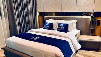 Executive Double Room | Blackout curtains, soundproofing, iron/ironing board, free WiFi