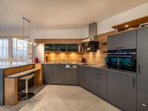 Fridge, microwave, oven, dishwasher - Adlerblick alpe maritima Ski & See - 22 by Interhome (Ossiacher See)