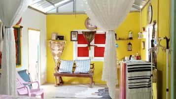 Family Room | Individually decorated, desk, blackout curtains, bed sheets