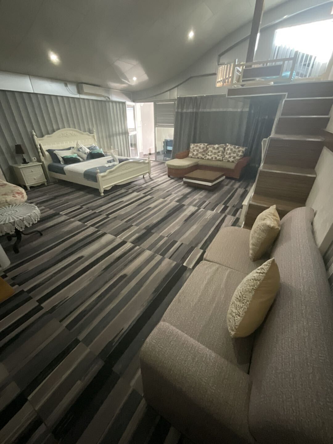 family room | living area