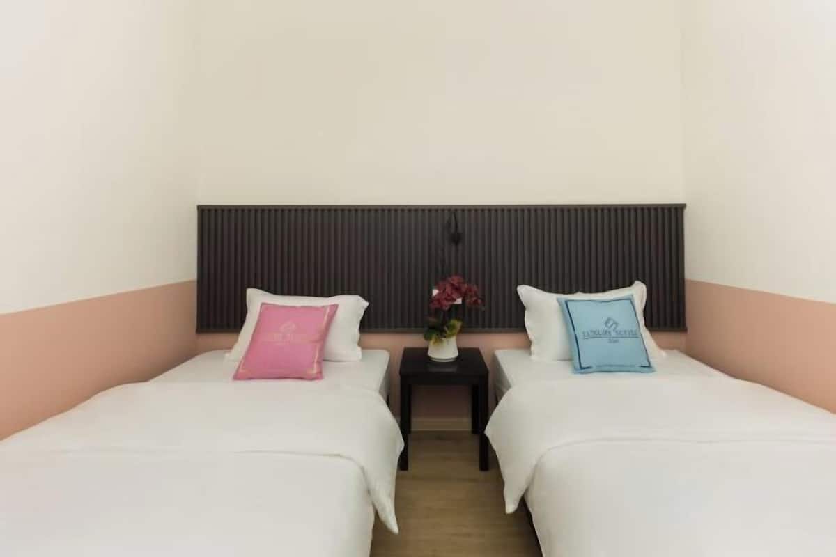 1 bedroom, premium bedding, free WiFi, bed sheets