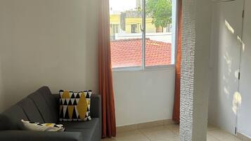 32-inch Smart TV with cable channels, Netflix, streaming services