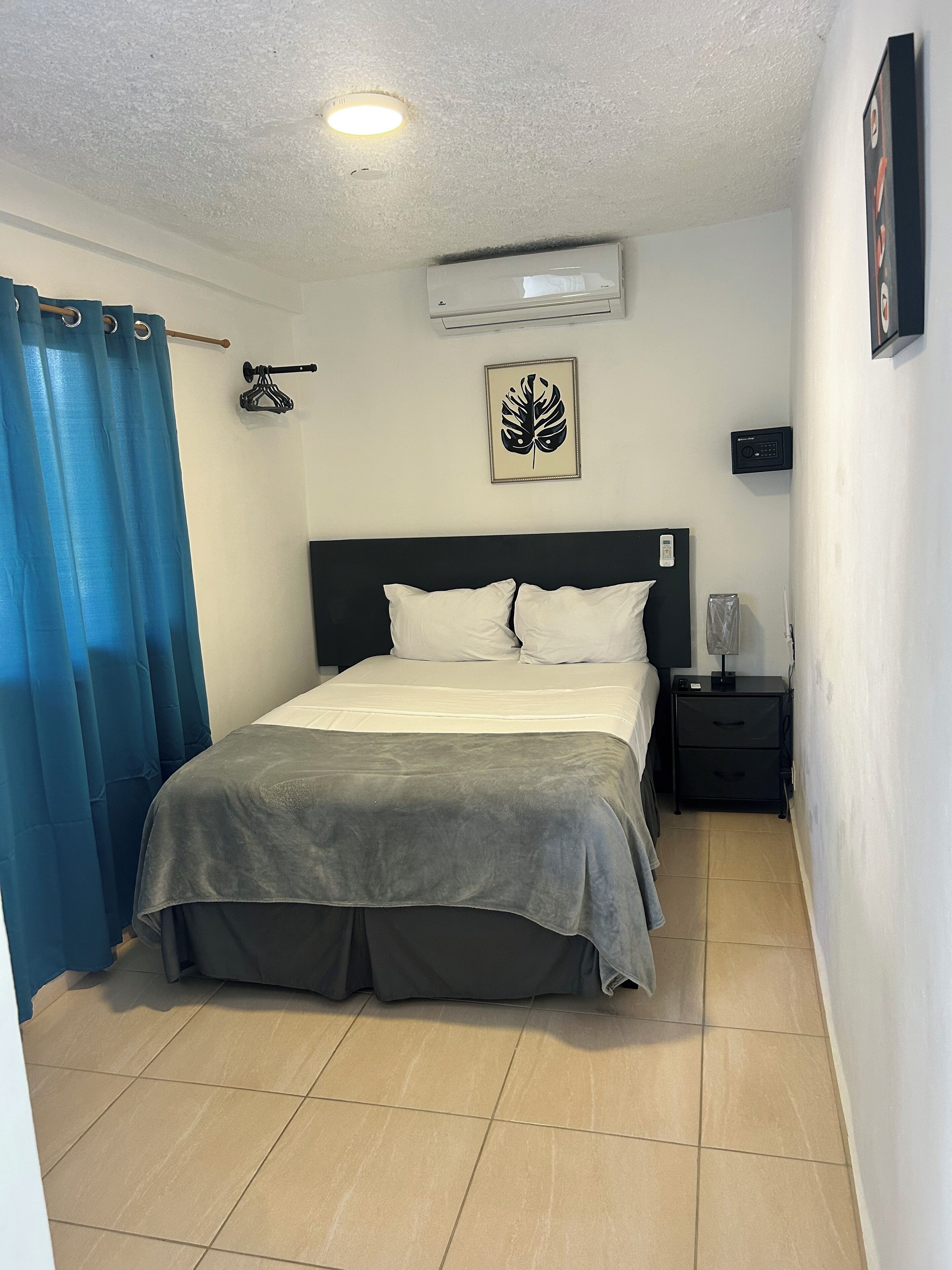 Foto - Hillmon's Hotel Bar Lounge