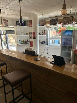 Minibar - HILLMON'S HOTEL BAR & LOUNGE (Sosúa)