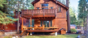 Brockway Lux- hot tub, dog friendly, walk to beach & restaurants