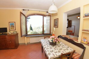 Interior - La Cipressa - San Gennaro ,Tuscany (San Gennaro)