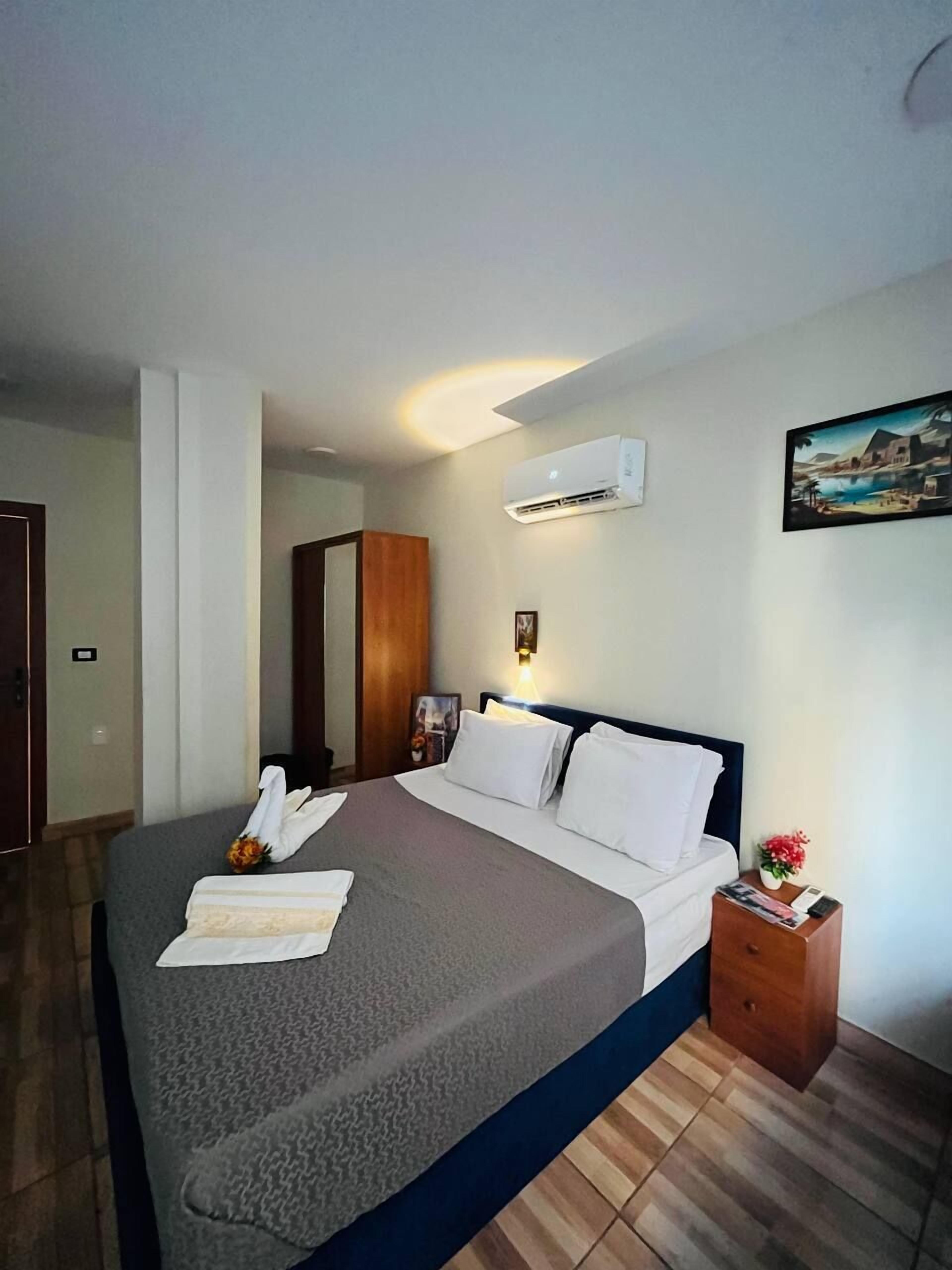 Egyptian cotton sheets, premium bedding, memory foam beds, soundproofing
