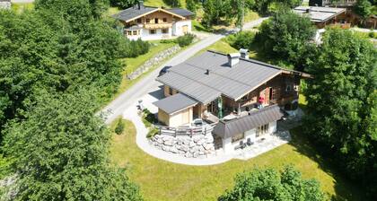 Kombination von zwei geräumigen Wohnungen