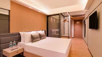 Minibar, accès au Wi-Fi (inclus), literie fournie
