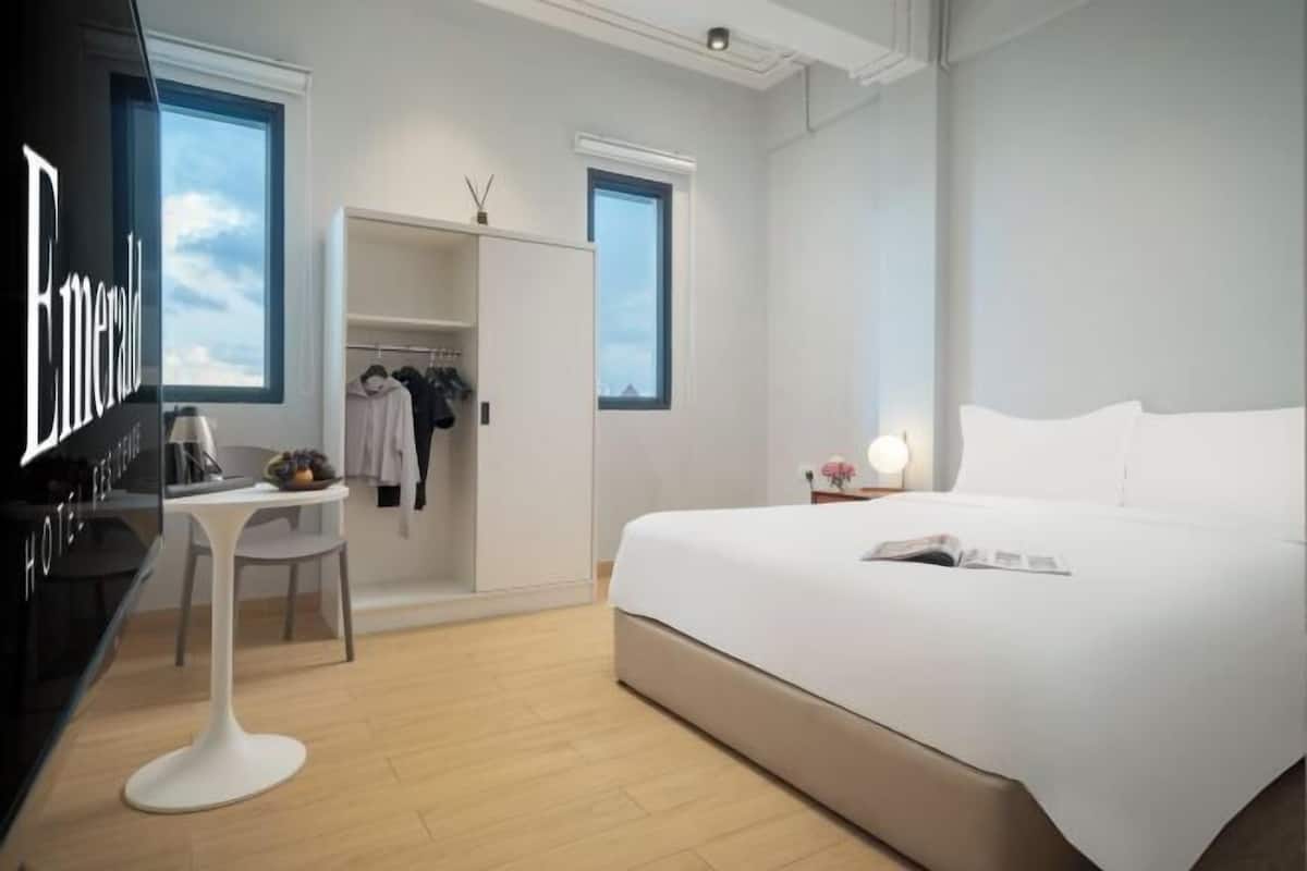 Zimmersafe, schallisolierte Zimmer, kostenloses WLAN, Bettwäsche