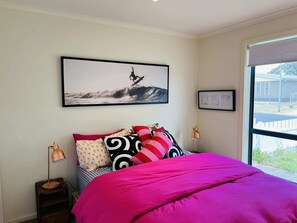 3 bedrooms, bed sheets