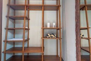 فيلا - غرفة نوم واحدة | 1 غرفة نوم ومكتب ومكواة/لوح كي وواي فاي مجانًا