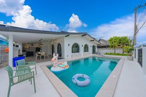 Outdoor pool - The 38 Pool Villas Pattaya (Pattaya)