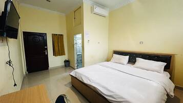 Standard Double Room | Desk, free WiFi