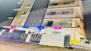 واجهة المنشأة