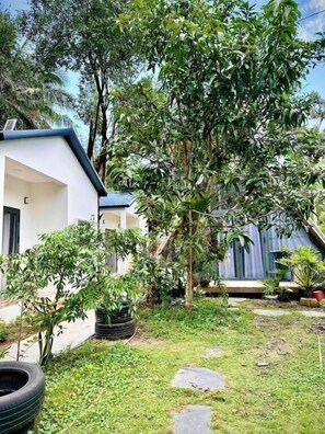 Basic Double Room, 1 King Bed | Exterior