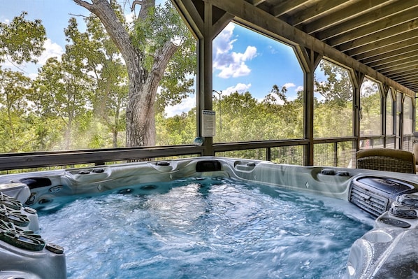 Bain à remous extérieur