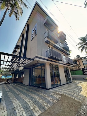 Fachada da propriedade