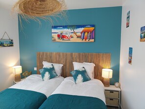 3 bedrooms, iron/ironing board, travel cot, free WiFi