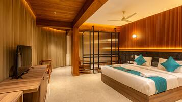 Premium Room | Frette Italian sheets, premium bedding, memory-foam beds