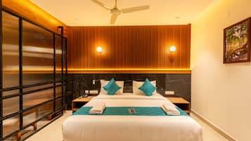 Premium Room | 1 bedroom, Frette Italian sheets, premium bedding, memory foam beds