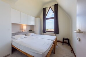 4 Schlafzimmer, Bügeleisen/Bügelbrett, kostenloses WLAN, Bettwäsche