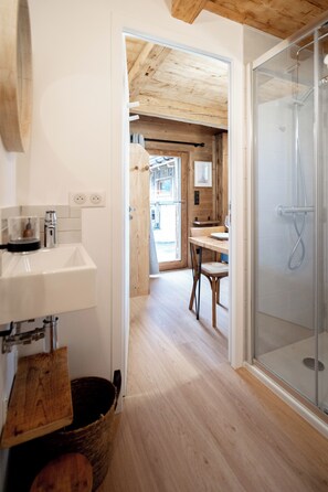 Hair dryer, towels - Chalet "Mirantin" (2 guests) (Hauteluce)