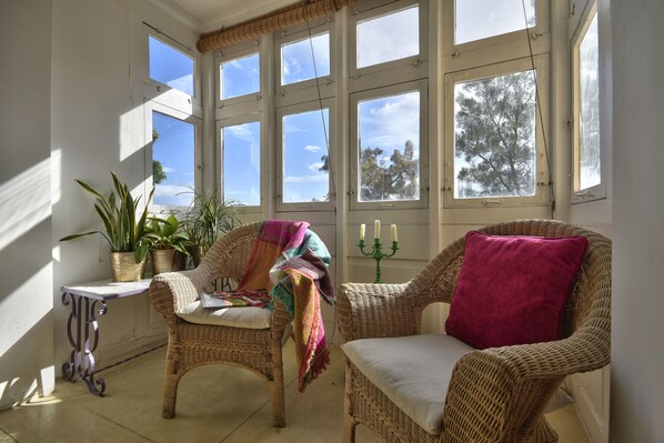 Living area - Sea Breeze Apartment (Floriana)