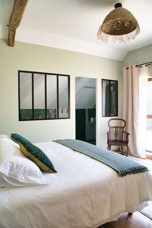 9 Schlafzimmer, Bügeleisen/Bügelbrett, Reisekinderbett, WLAN