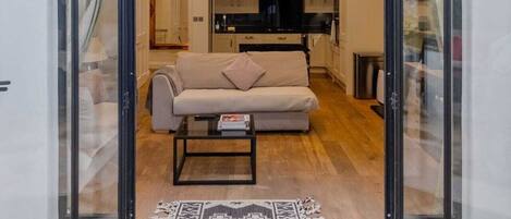 Basic Apartment, Multiple Beds | Property grounds