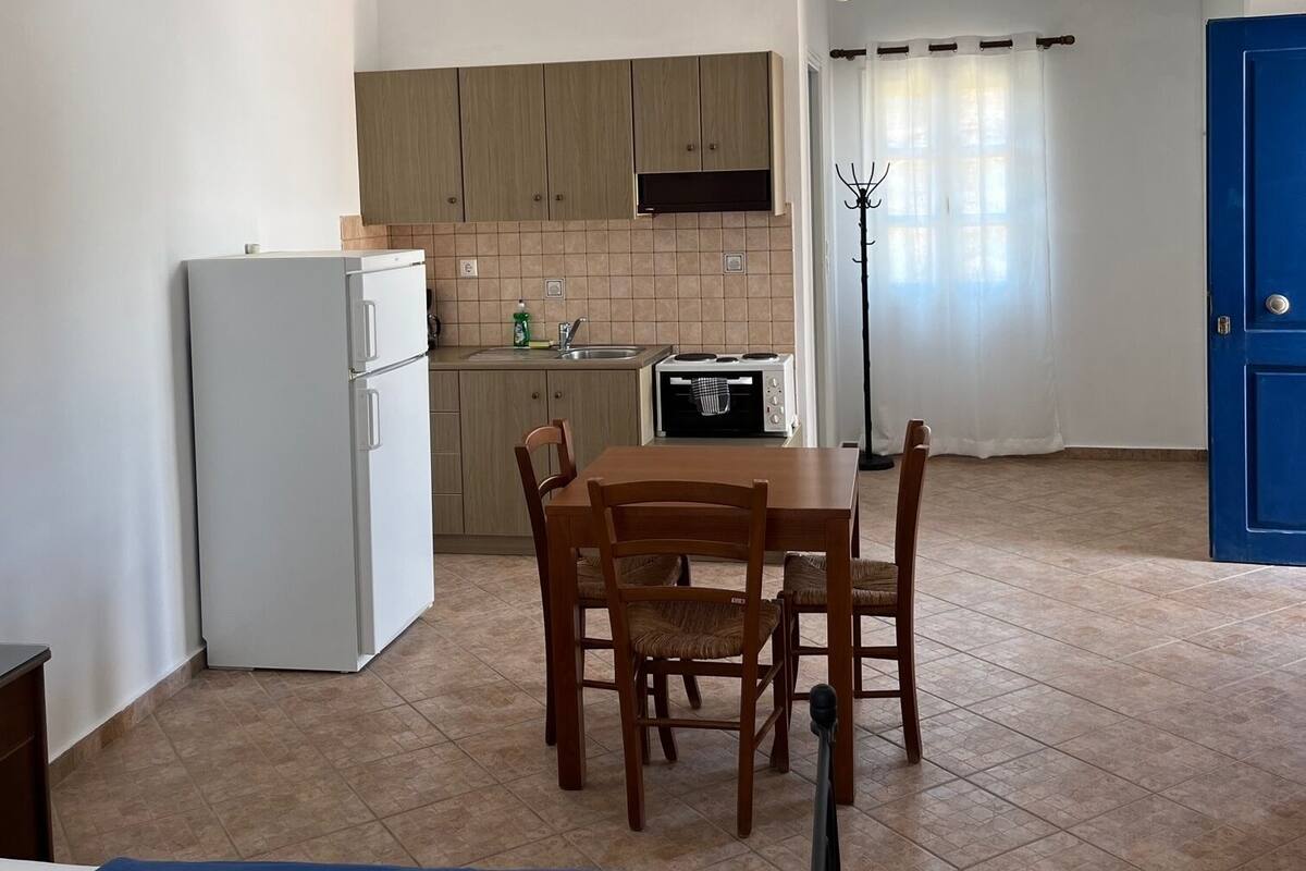 Blackout drapes, soundproofing, WiFi (free), bed sheets