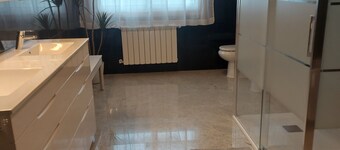 Apartamento a 10 Min. del Centro de Vigo, Ideal Para Conocer Galicia
