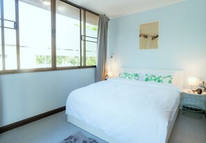Free WiFi, bed sheets, wheelchair access - Ekkamai Buds & Beds - 420 Hostel (Bangkok)