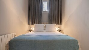 1 camera, ferro/asse da stiro, Wi-Fi gratuito, lenzuola