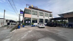 Front of property - Art Nara Resort (Narathiwat)