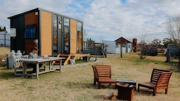 屋外ダイニングエリア