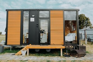 Exterior - Tiny Boorowa by Tiny Away (Boorowa)