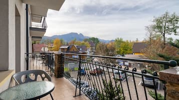 Comfort Apartment | Balcony view
