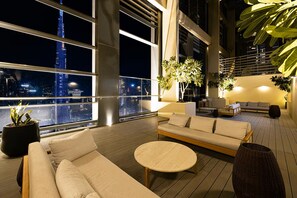 Lobby sitting area - Vogue| in Heart of Downtown with Burj Khalifa view (Dubai)