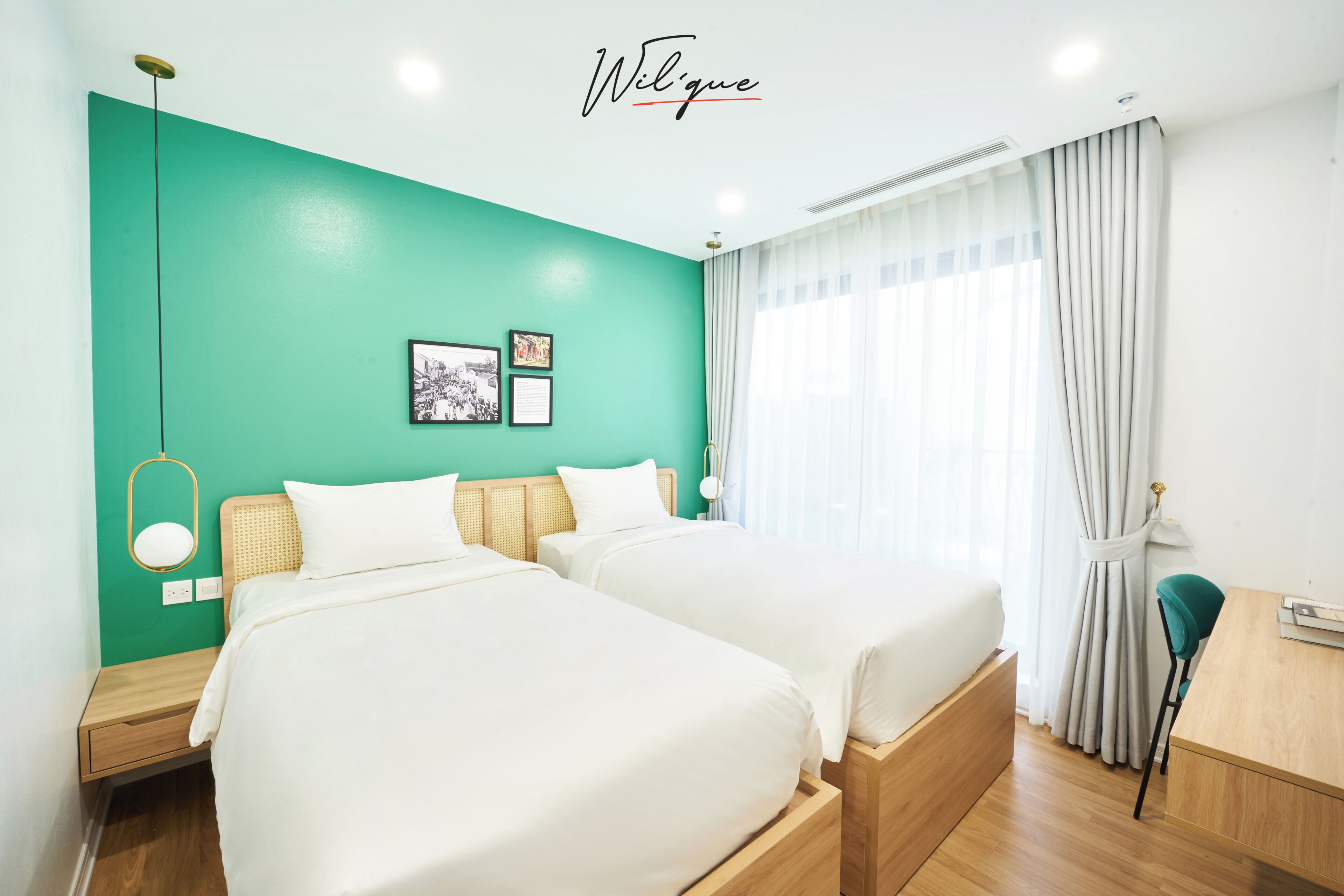 Habitación ejecutiva con 2 camas individuales, balcón, vistas a la ciudad | Sábanas de algodón egipcio y ropa de cama de alta calidad