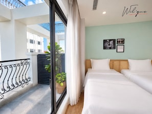 Executive Twin City View Balcony | Balcony - Wilque Hotel Hanoi (Hanoi)