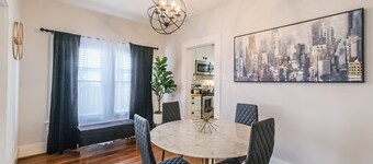 Charming private house sleeps 4 with a large fenced yard, fast WiFi, smart TVs, and ample parking—near the Heights & Downtown. Features a primary king bed for a comfortable stay.