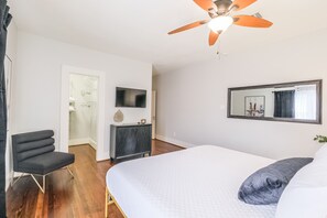 2 chambres, bureau, fer et planche à repasser, Wi-Fi gratuit