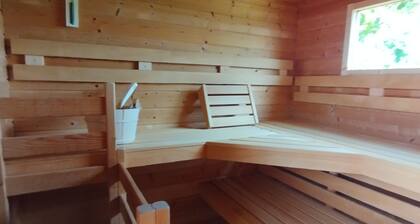 Ferienwohnung im Naturpark Kellerwald-Edersee, Ruhe & Erholung am Waldrand